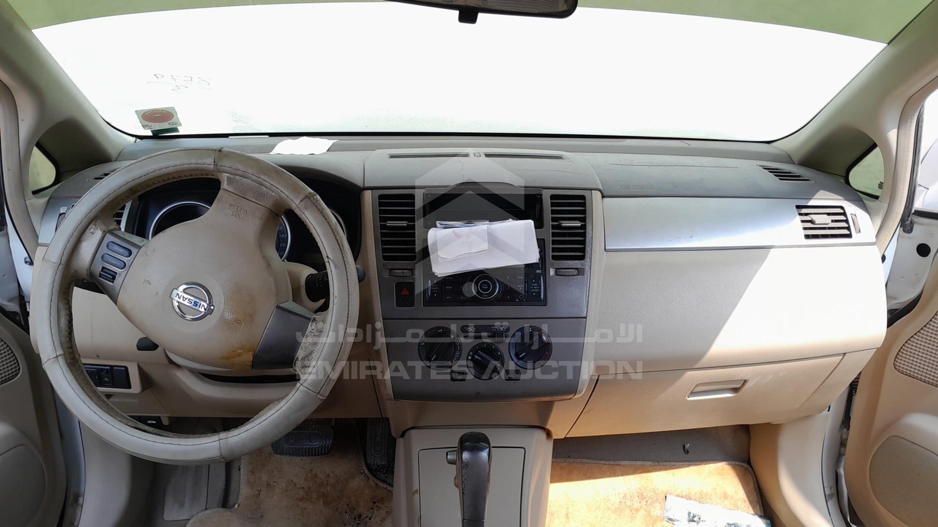 2011 NISSAN TIIDA VIN: 3N1BC1C85BL364821
