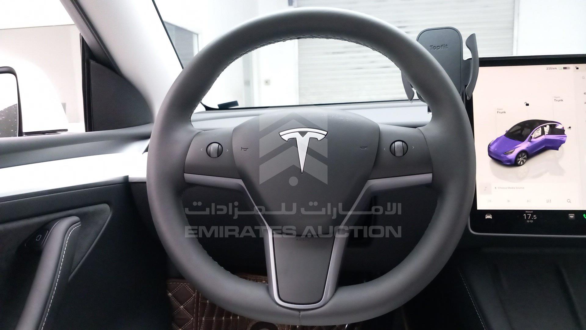 2023 TESLA MODEL Y VIN: LRWYGCFS1NC571914