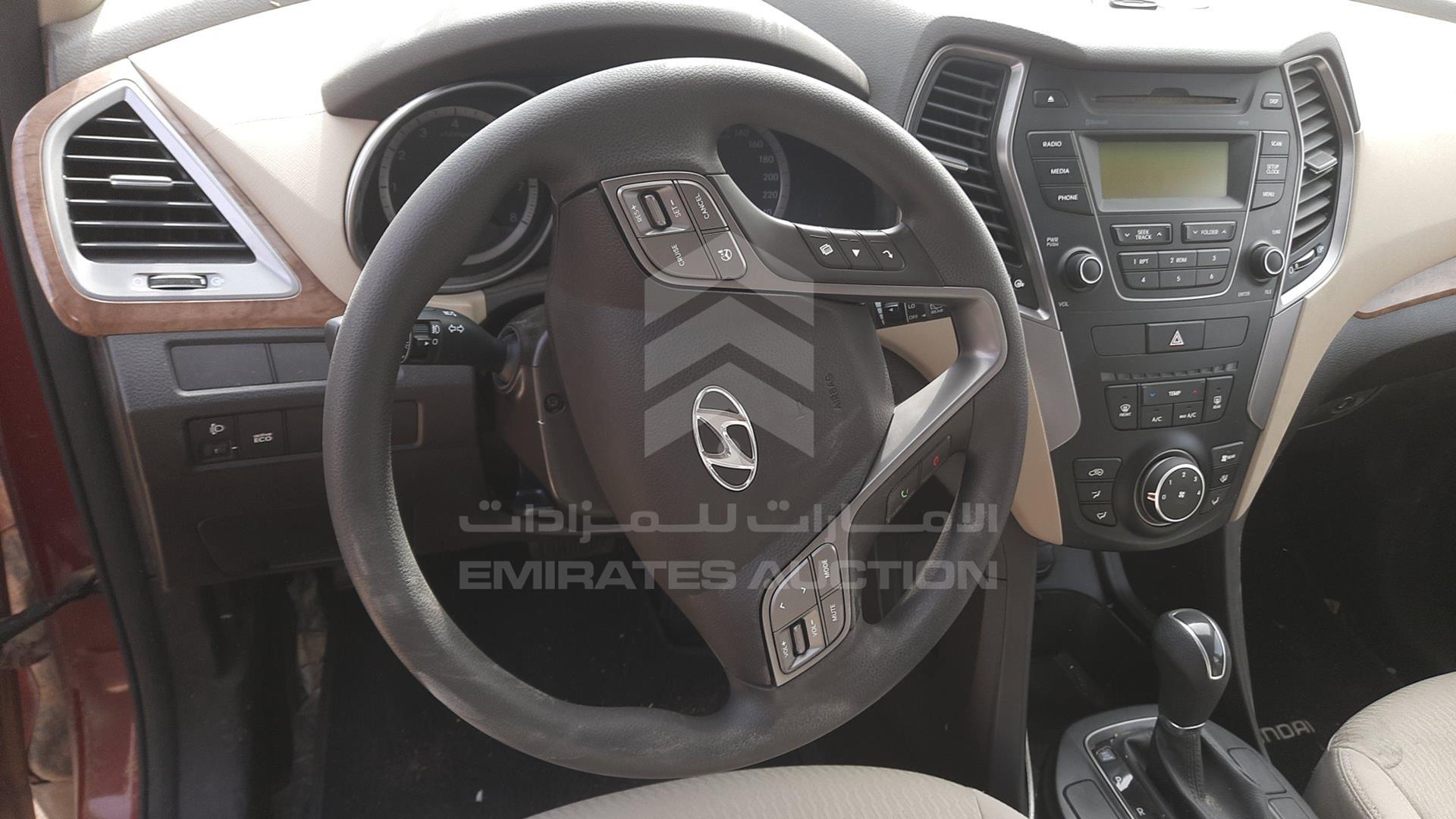 2015 HYUNDAI SANTA FE VIN: KMHSM81EXFU079194
