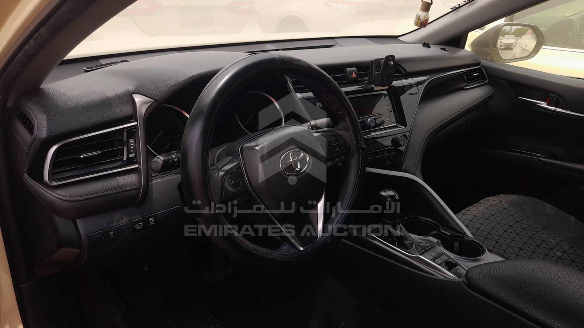 2019 TOYOTA CAMRY VIN: JTNB29HK2K3014492