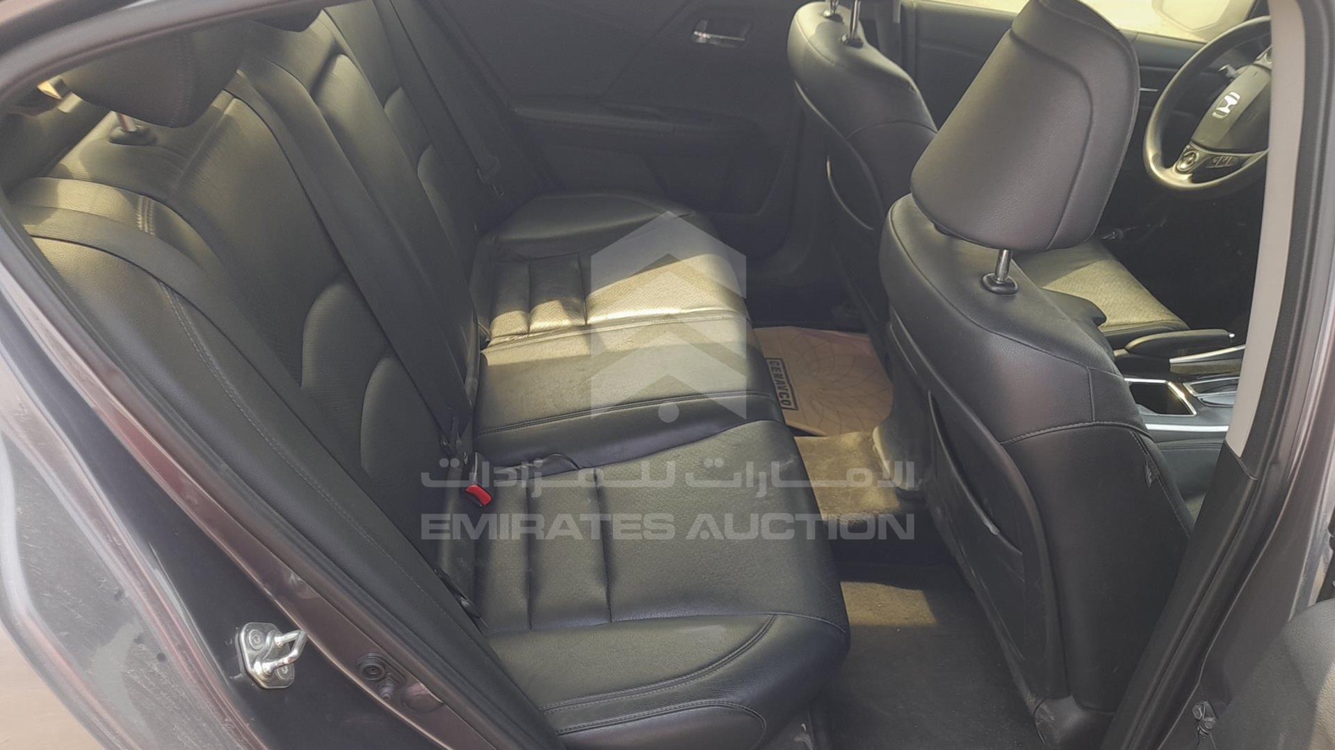 2015 HONDA ACCORD VIN: 1HGCR2F72FA168973