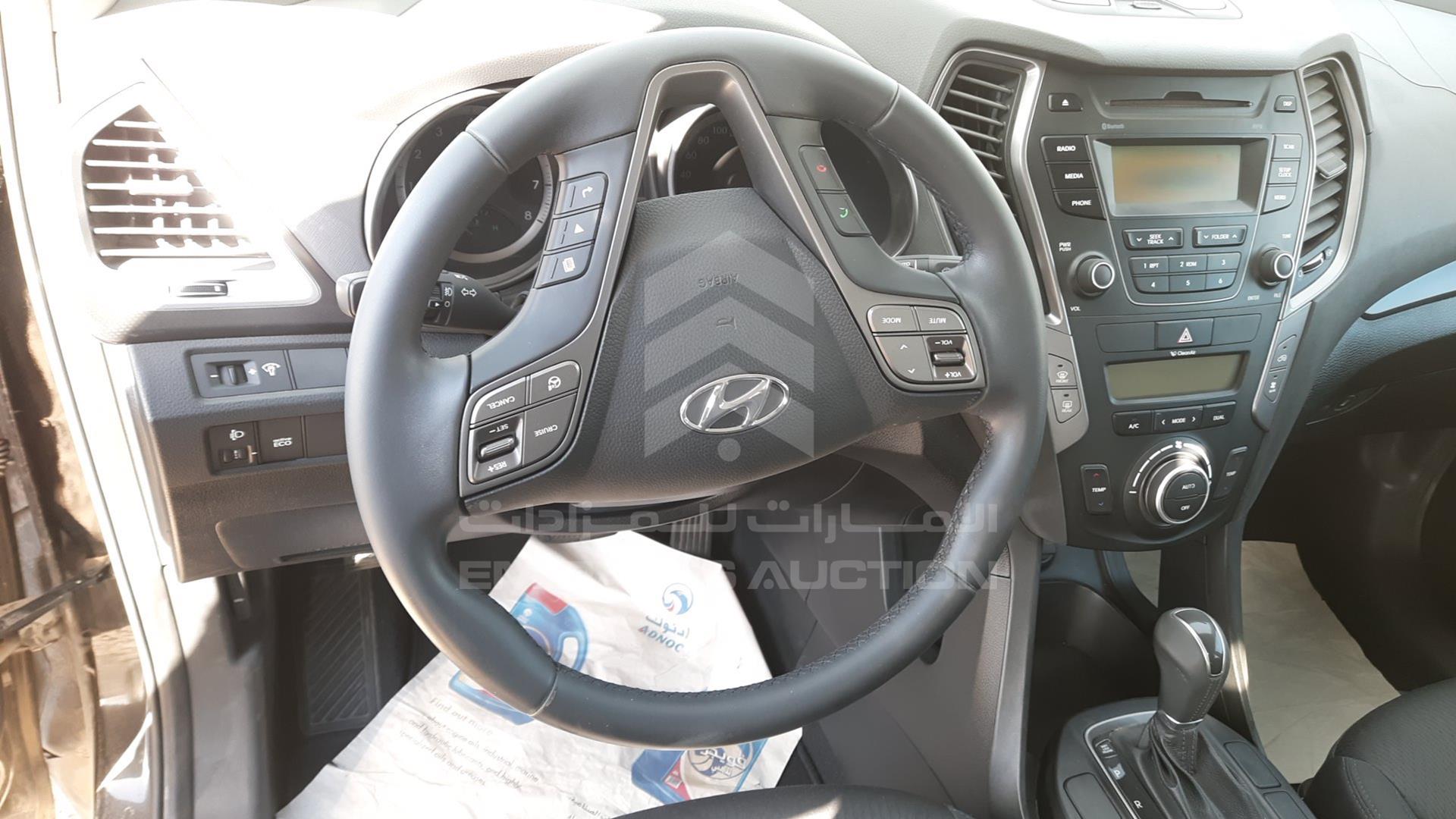 2014 HYUNDAI SANTA FE VIN: KMHSN81E3EU030365