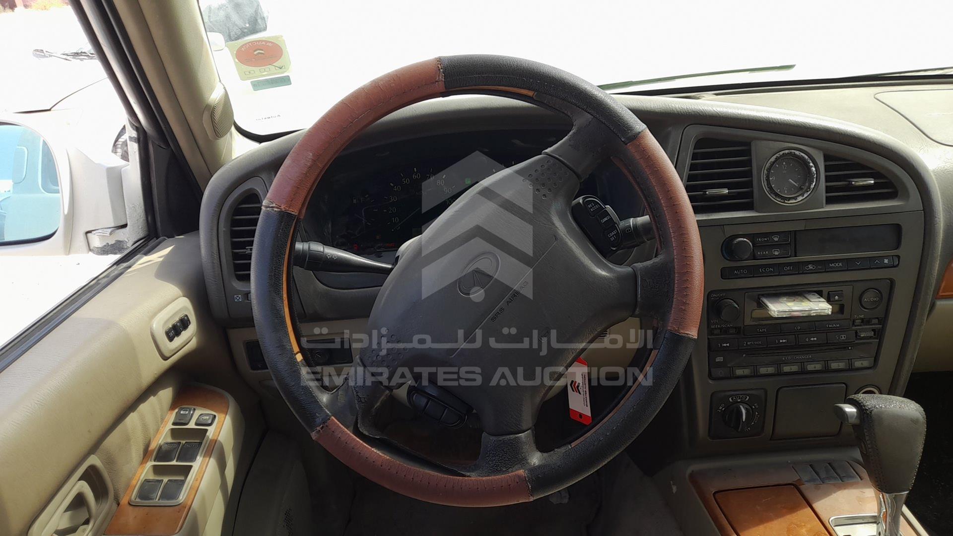 2001 INFINITI QX4 VIN: JNRDR09X91W203913