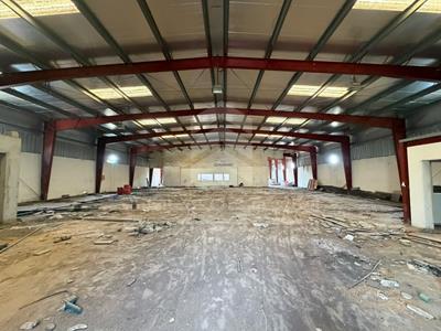 warehouse - #664739