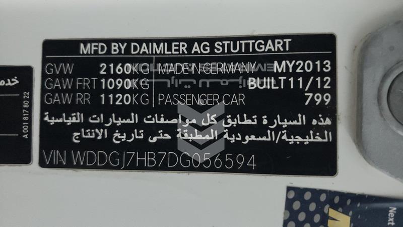 WDDGJ7HB7DG056594 Auction: EmiratesAuction Lot: 428637 WDDGJ7HB7DG056594 Mercedes C 63 AMG 2013 WHITE Photo 4