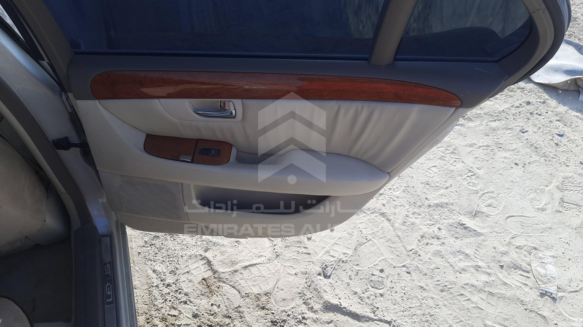 2001 LEXUS LS 430 VIN: JTHBN30F910048922