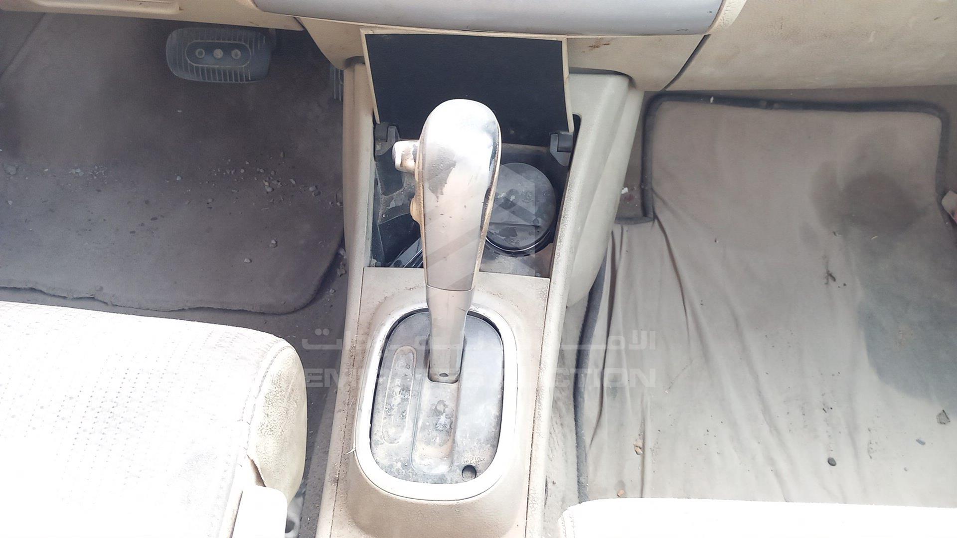 2006 NISSAN TIIDA VIN: JN1CC13CX6T000162