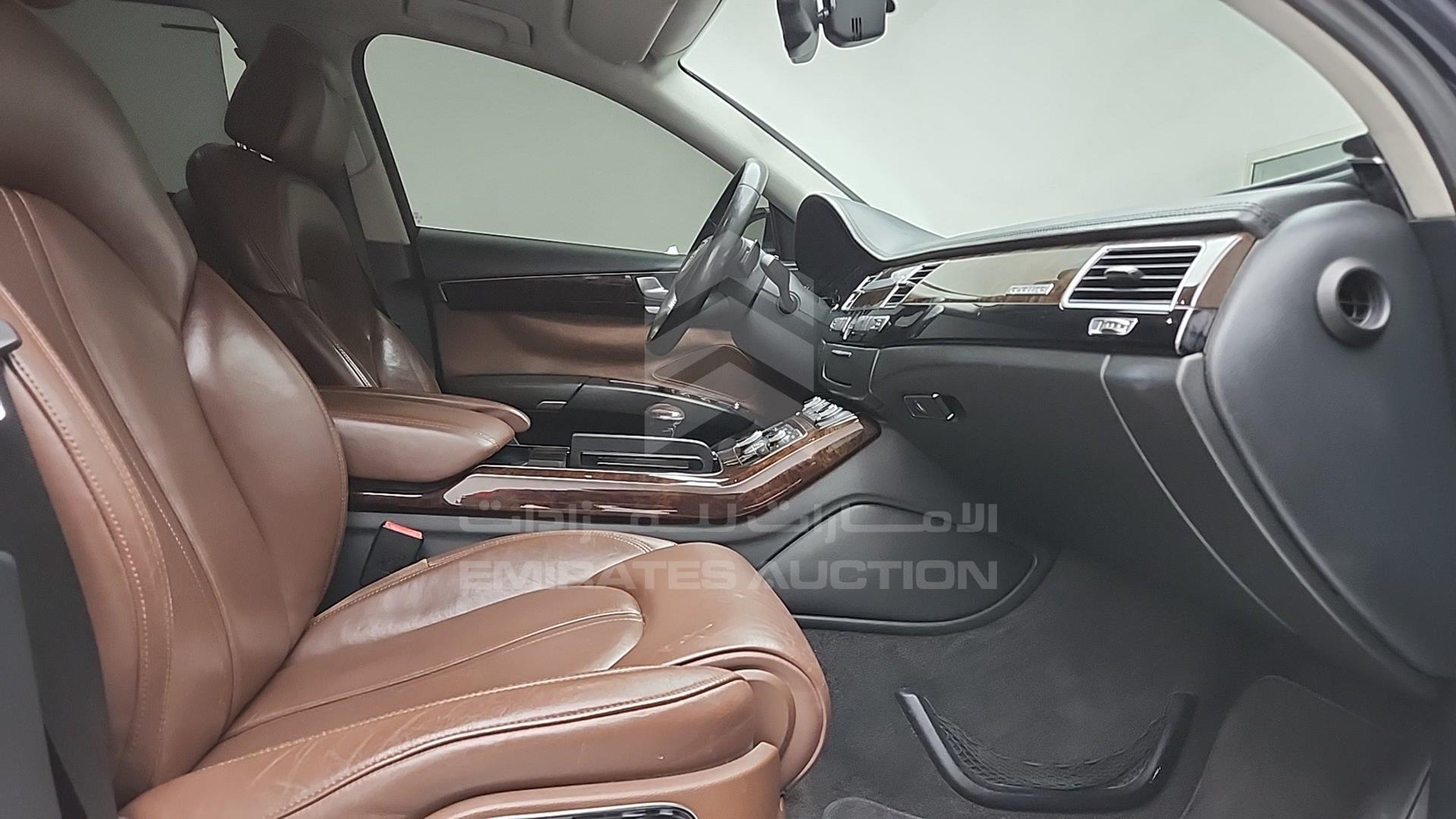 2012 AUDI A8 VIN: WAURVB4H8CN000577