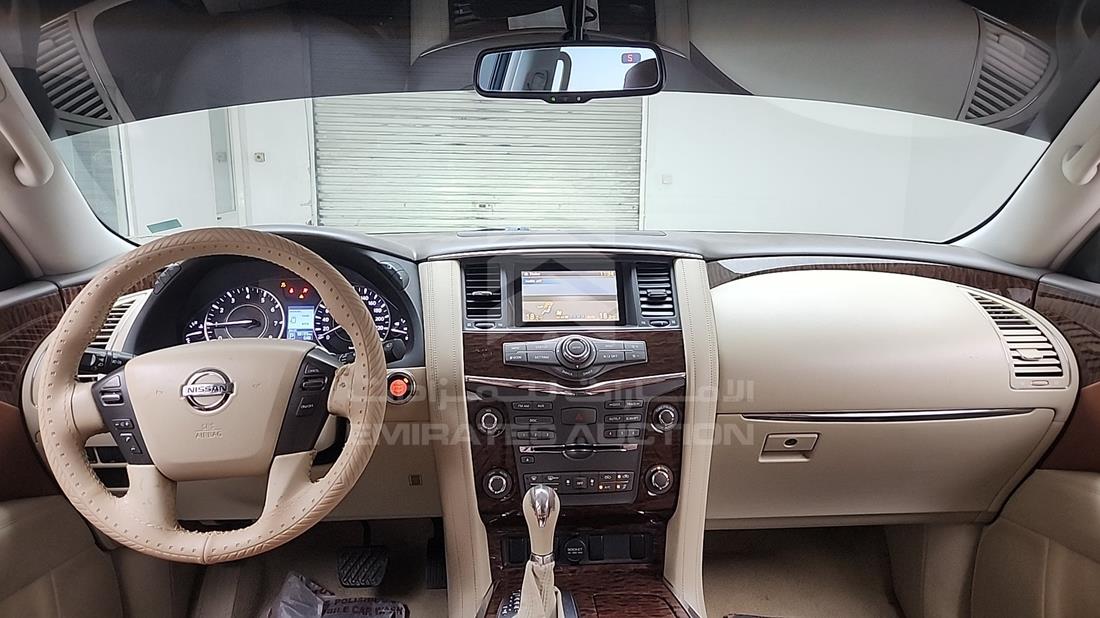 2015 Nissan Patrol — Full Dashboard View — Photo 18