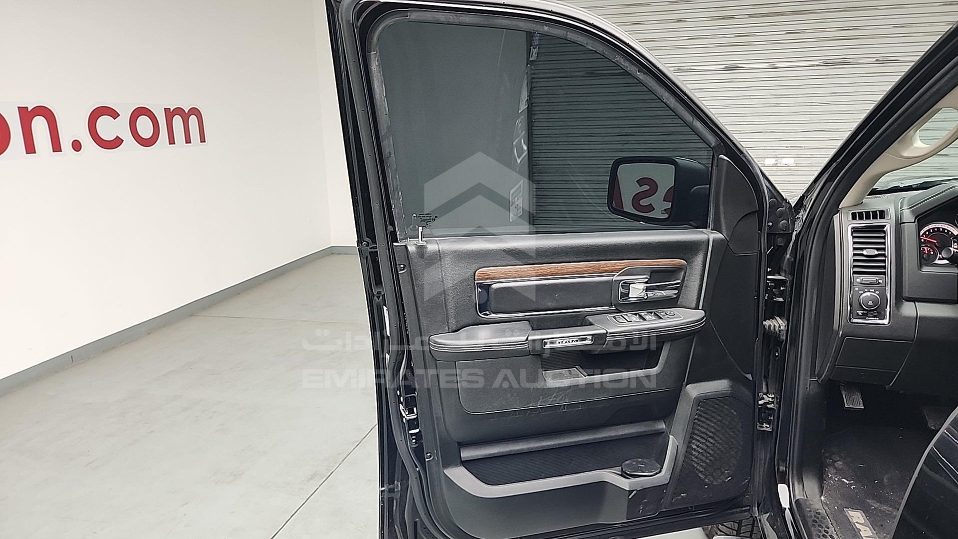 2020 DODGE RAM VIN: 1C6RR7NT8LS151189