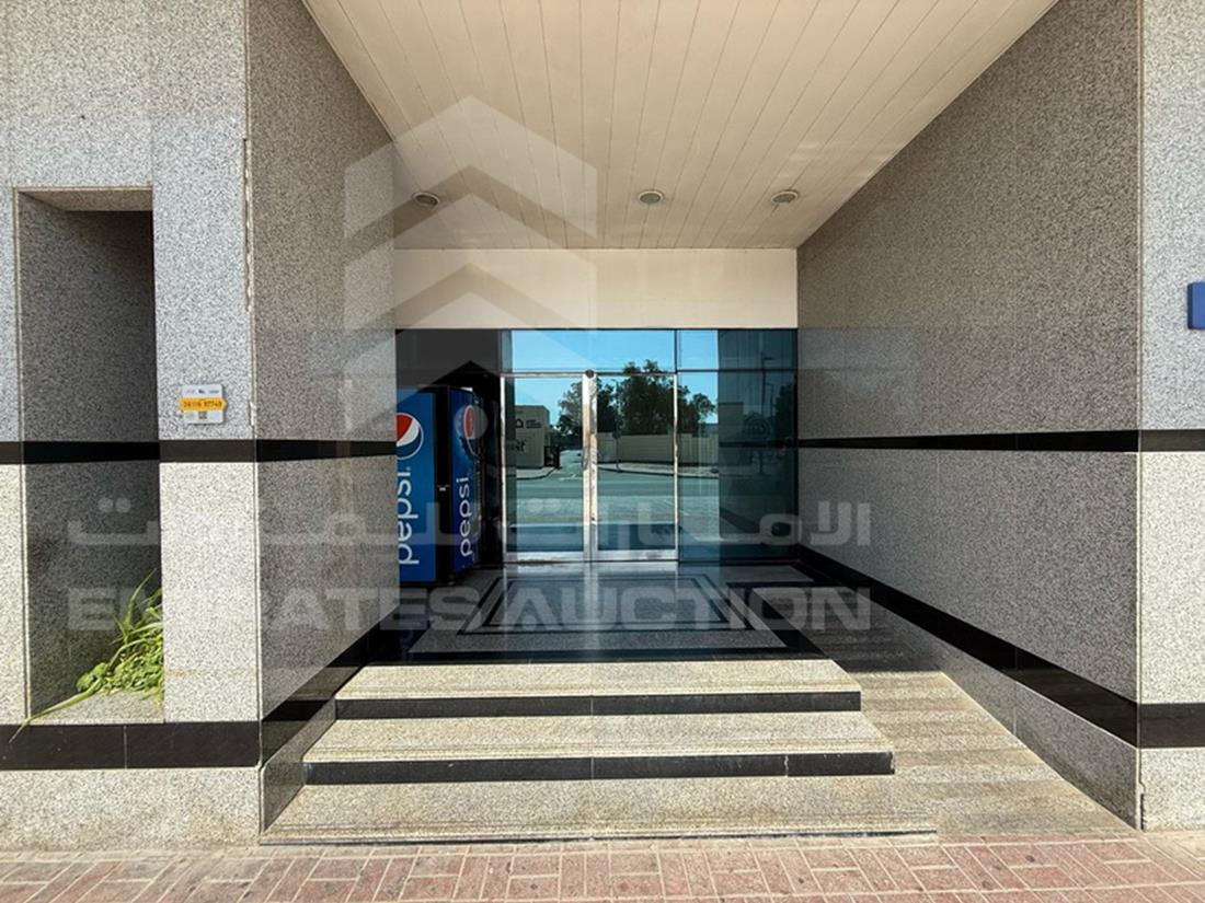 بناية سكنية للبيع في الامارات - 13291 | الإمارات للمزادات