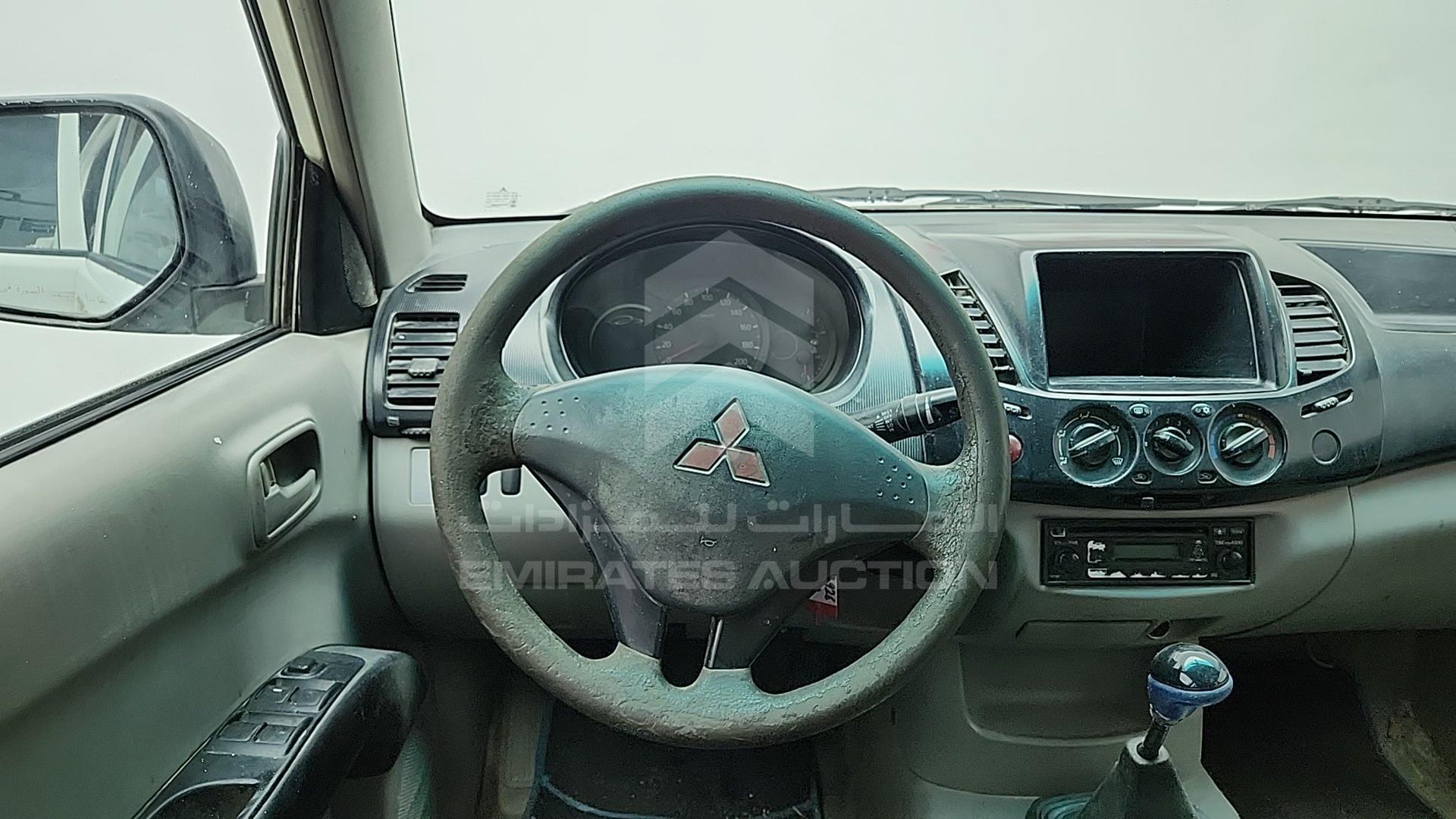 2012 MITSUBISHI L 200 VIN: MMBJNKA50CD022926