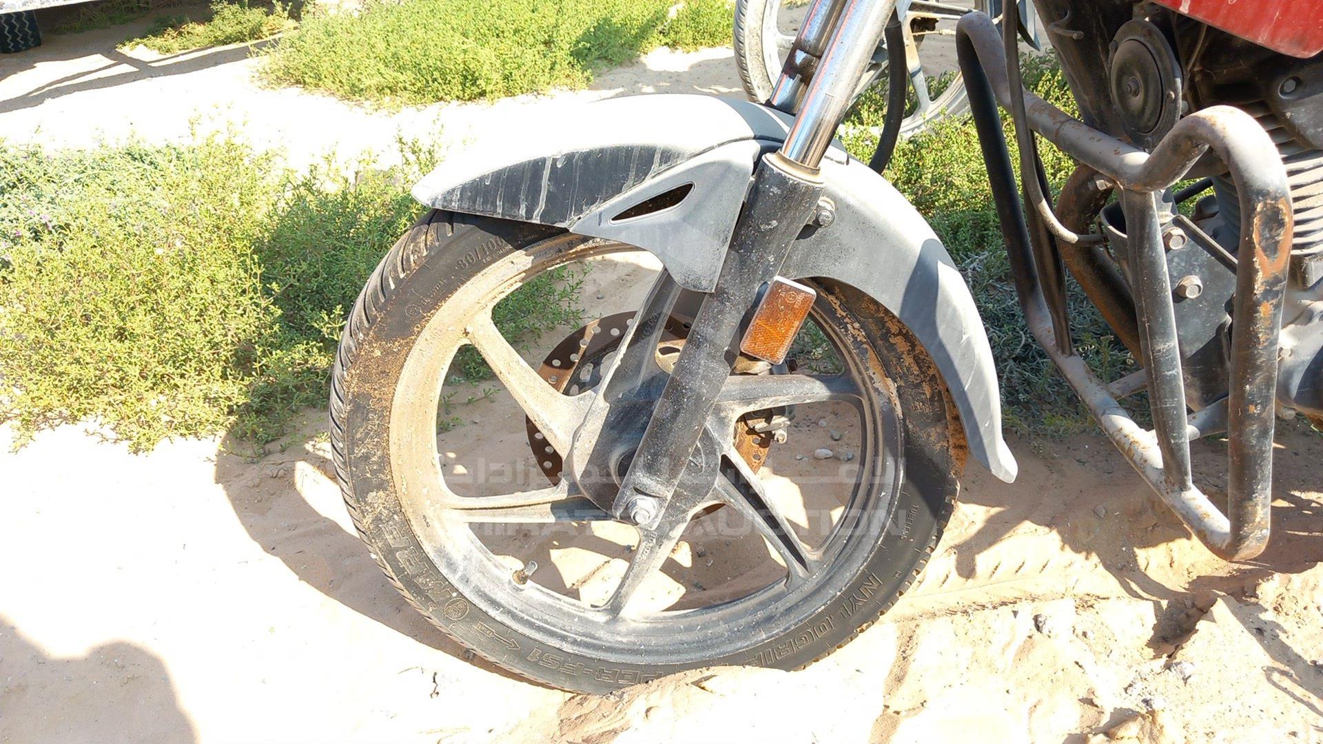 2016 HONDA MOTORBIKE VIN: ME4KC2035G8002980