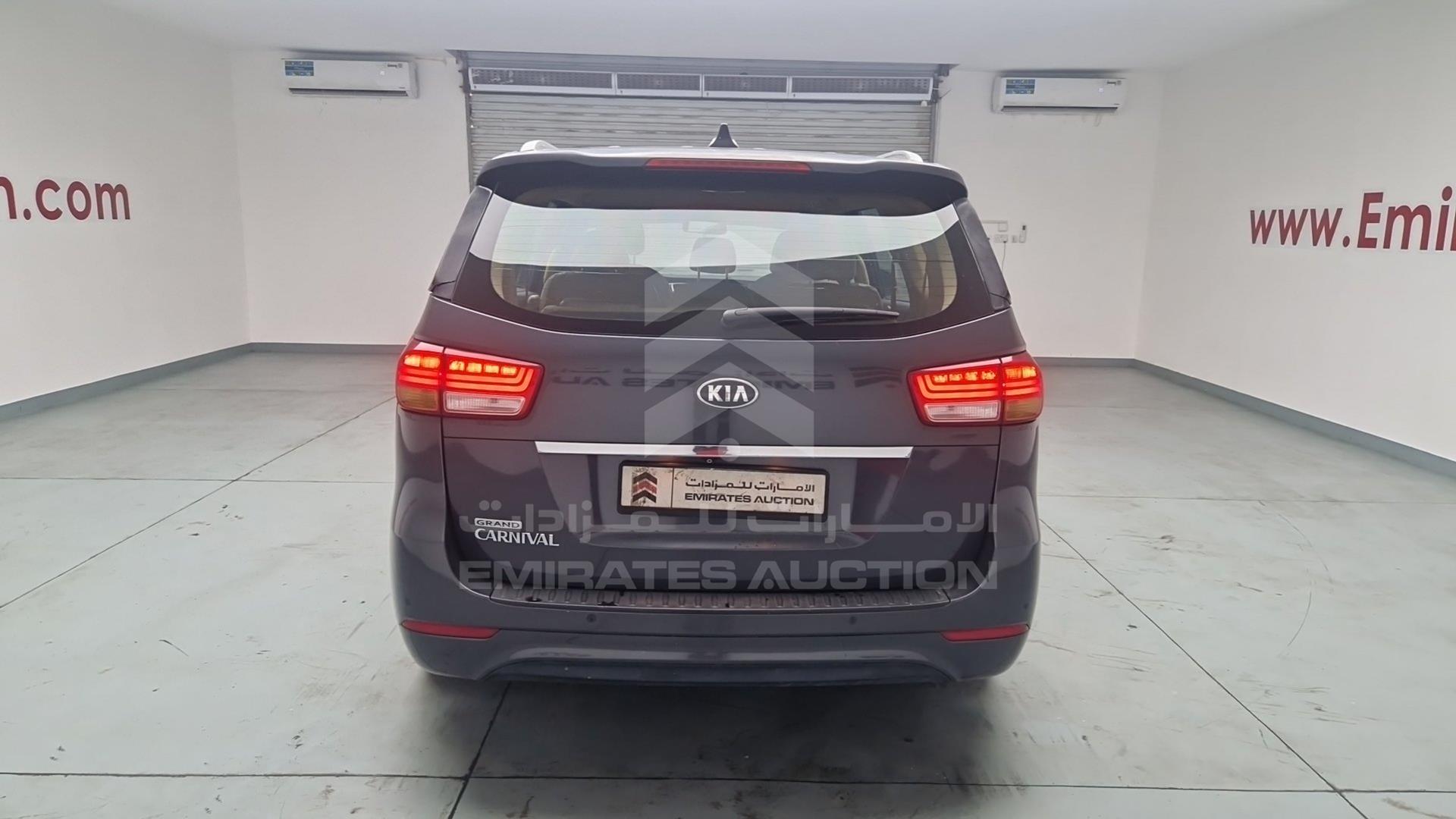 2016 KIA CARNIVAL VIN: KNAMC8127G6129980