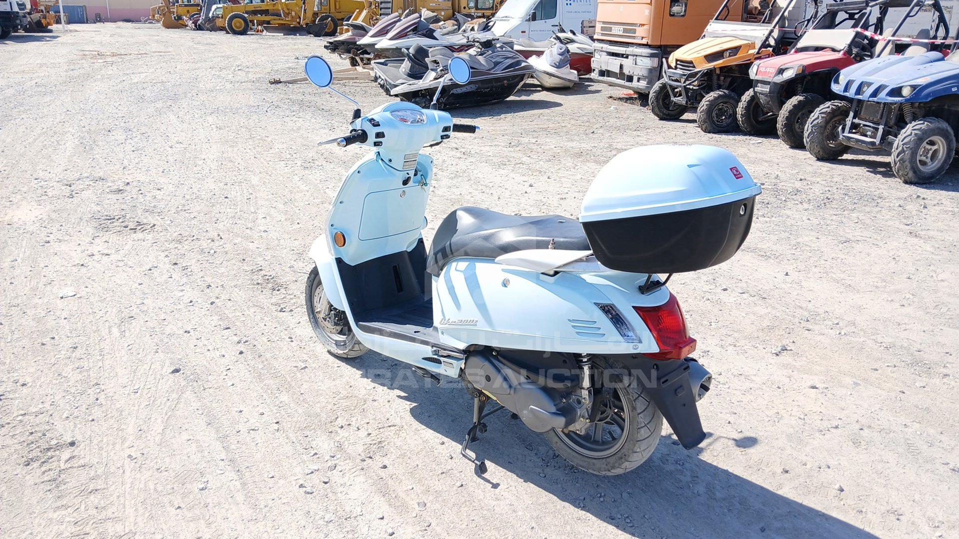 0 UNDEFINED SCOOTER VIN: LC2D21000F1100148