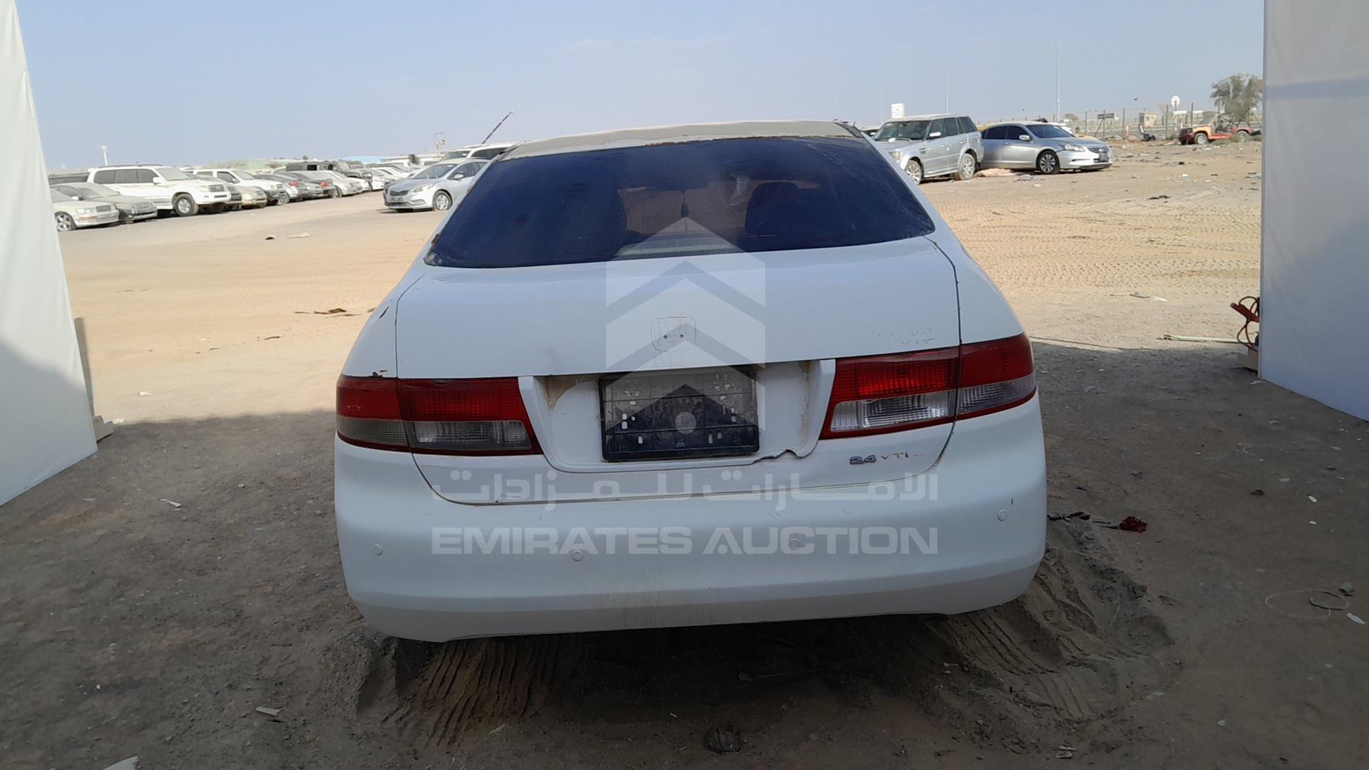 2003 HONDA ACCORD VIN: JHMCM56563C400423
