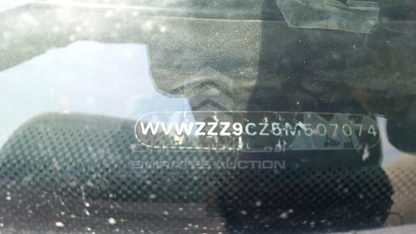WVWZZZ9CZ5M507074 Volkswagen Beetle