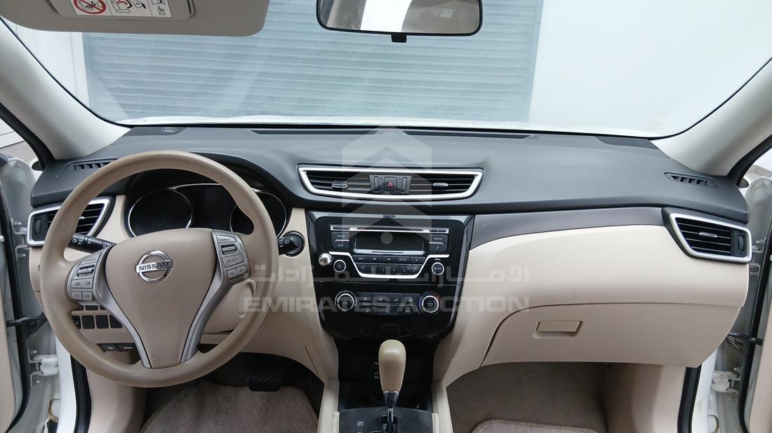 2015 Nissan X-Trail — Full Dashboard View — Photo 18