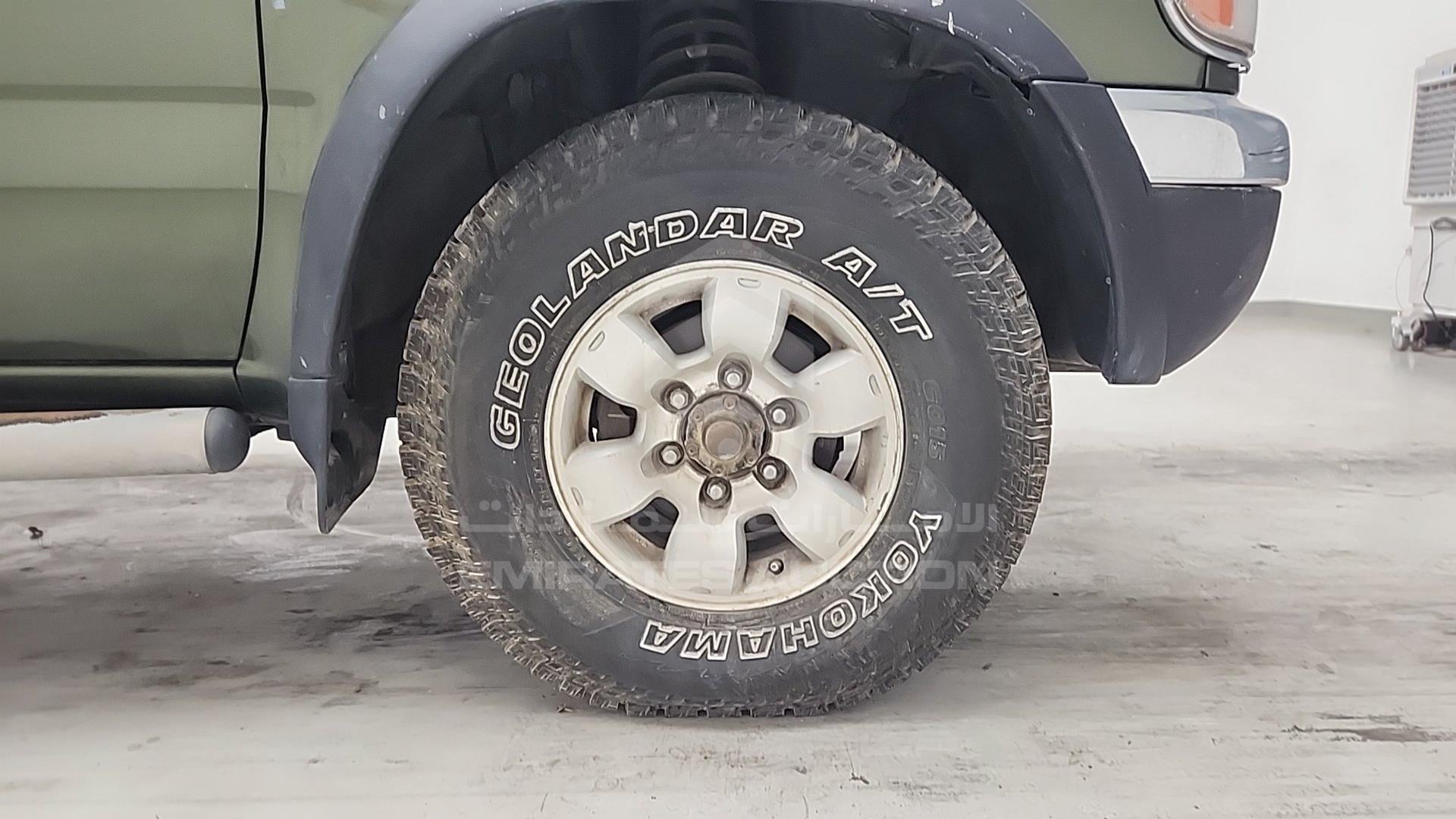 1997 NISSAN PATHFINDER VIN: JN8AR05Y4VW112303