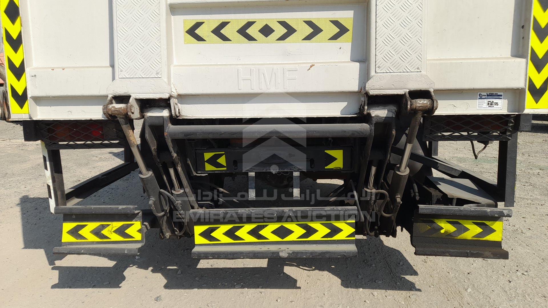 2005 MITSUBISHI CANTER VIN: JL7BFE1J35K011696