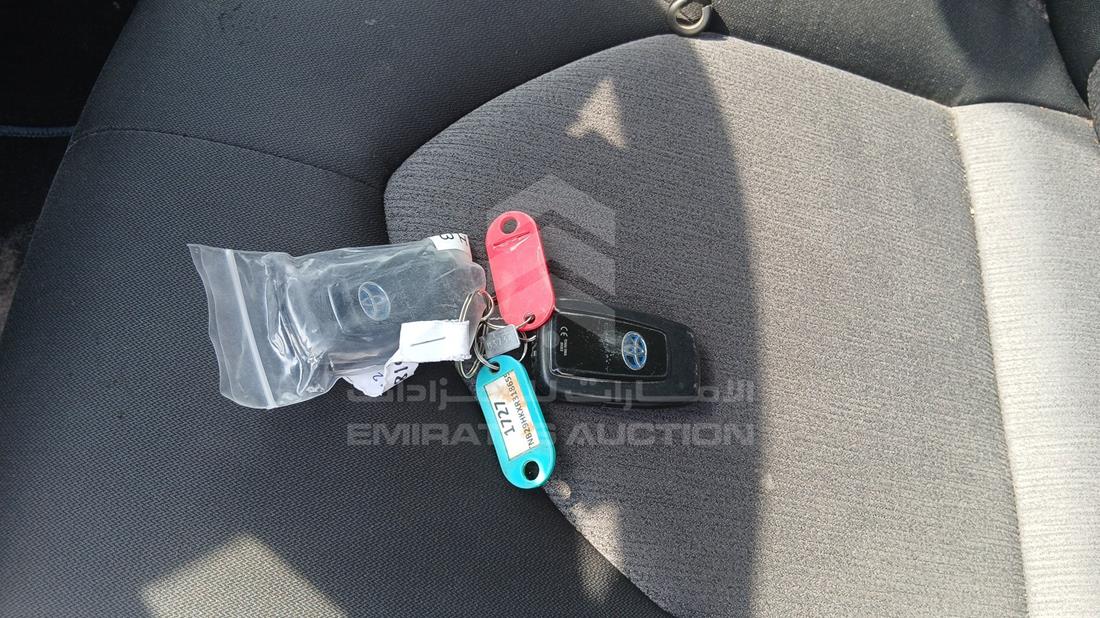 2024 Toyota Camry — Keys — Photo 4