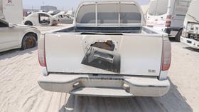 2010 Nissan Navara — Rear View — Photo 6 — Thumbnail