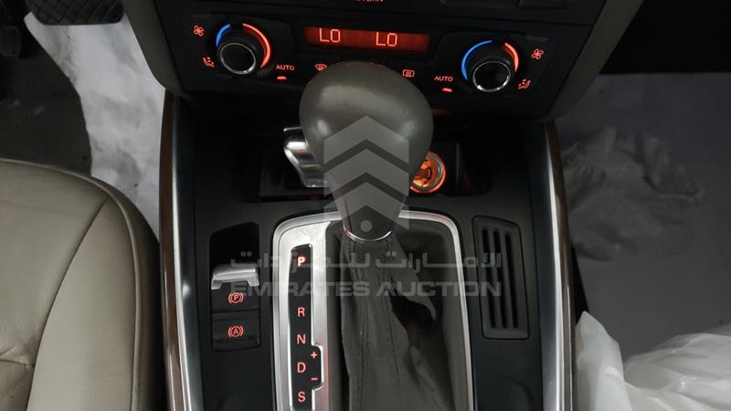 WAUKF68R29A022132 Auction: EmiratesAuction Lot: 405536 WAUKF68R29A022132 Audi Q5 2009 GREY Photo 19