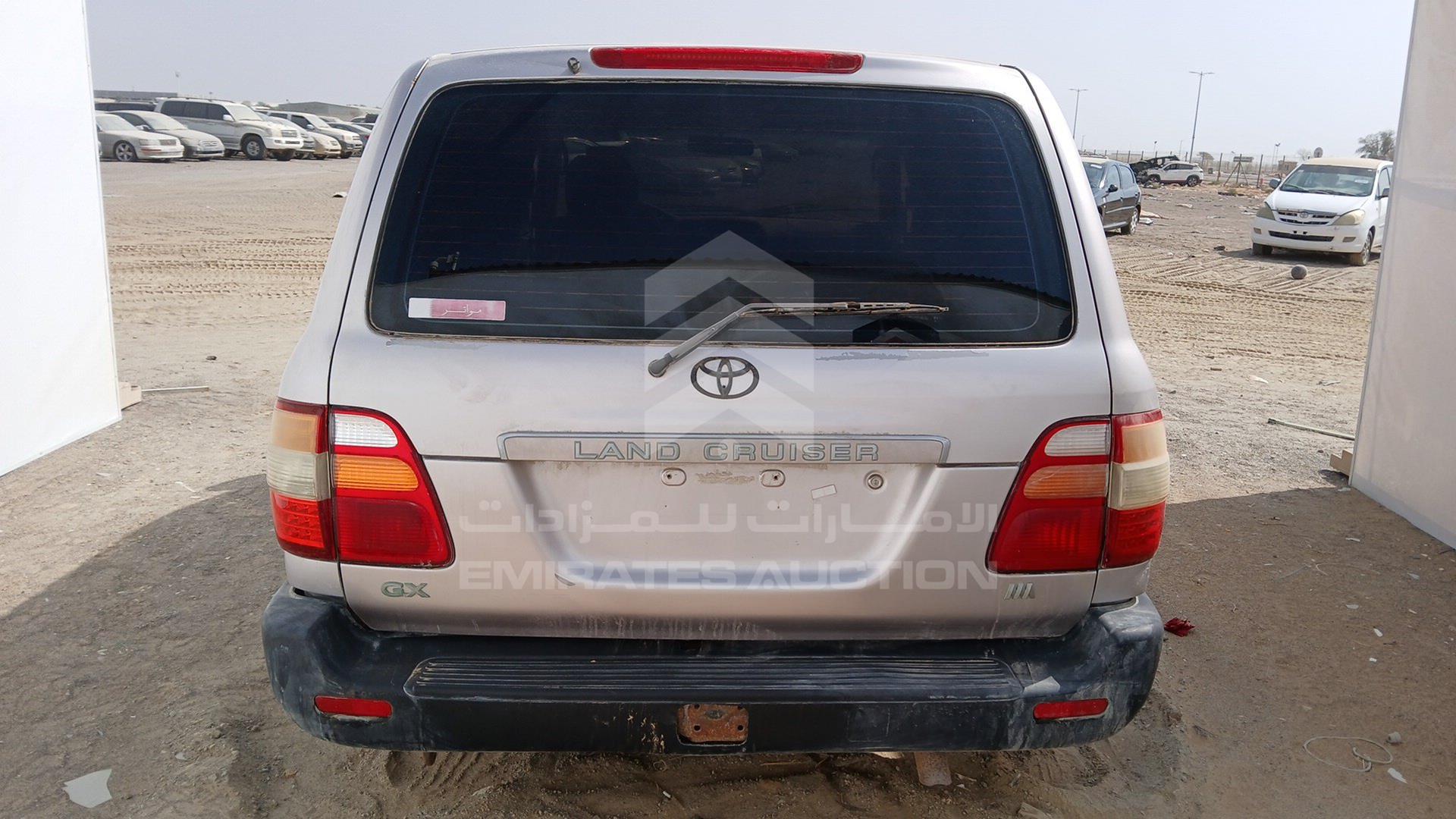 2000 TOYOTA LAND CRUISER VIN: JT3HJ09J5Y0027111