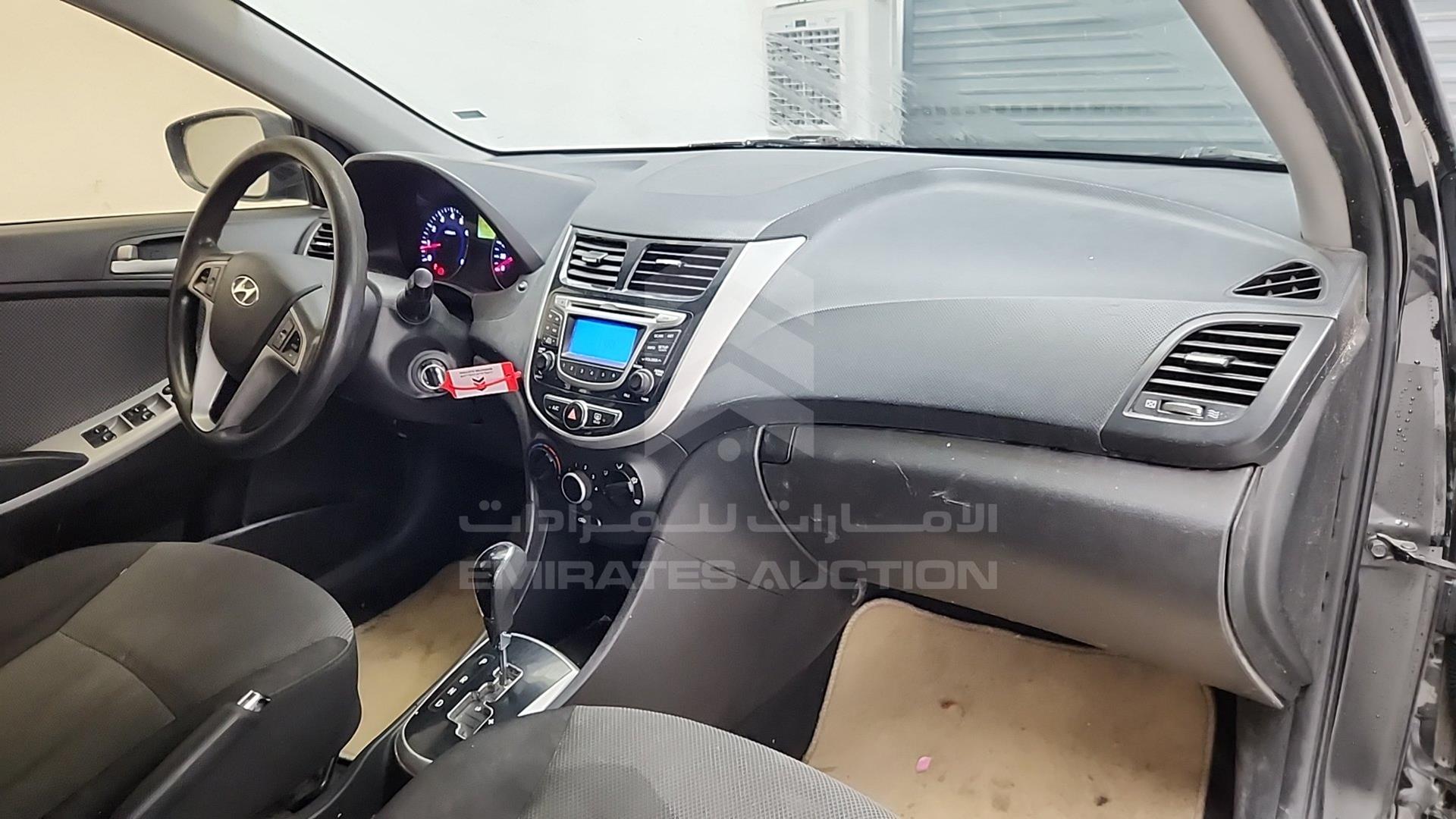 2014 HYUNDAI ACCENT VIN: KMHCT41C9EU488364