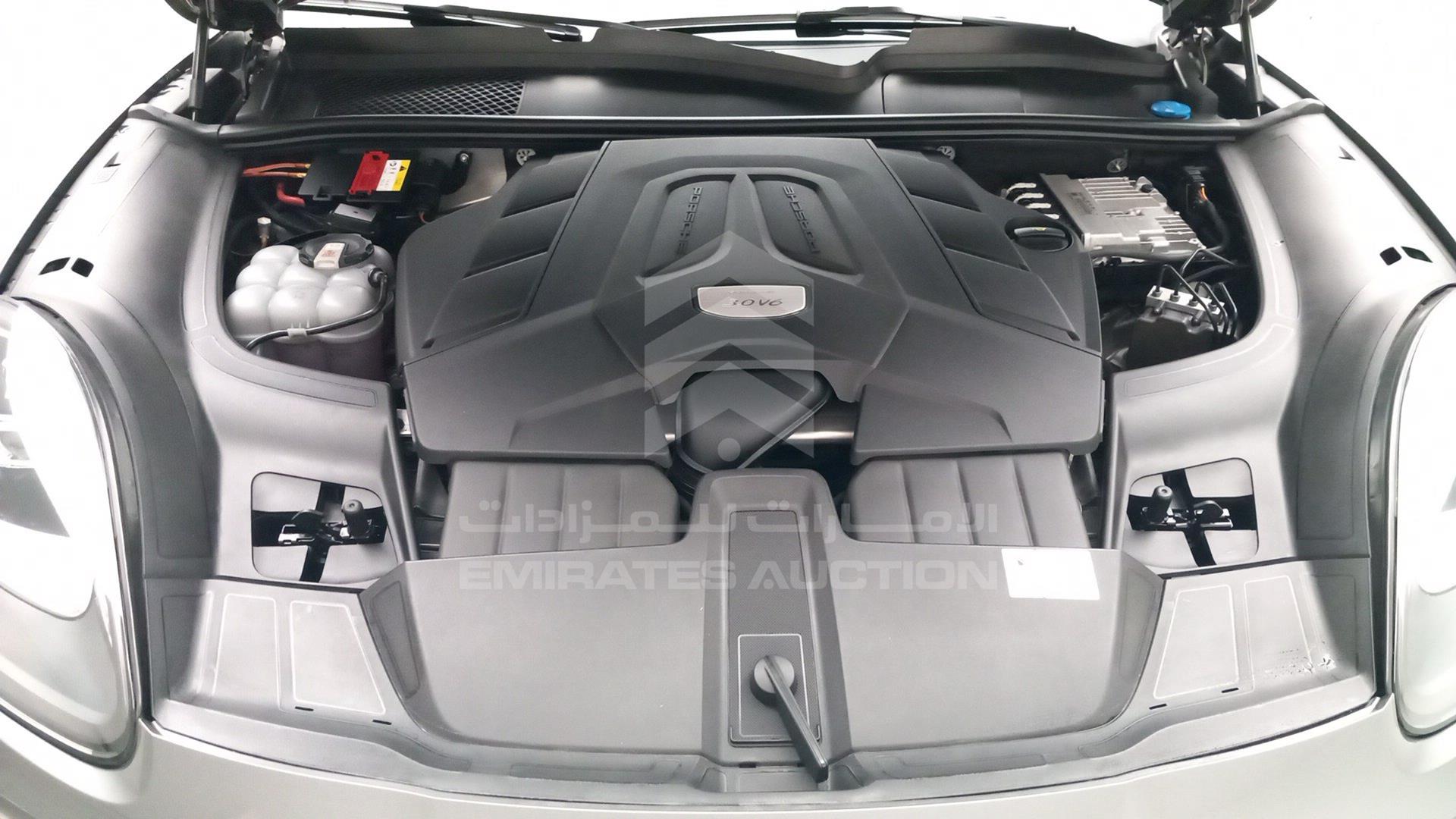 2020 PORSCHE CAYENNE VIN: WP1BA2AY0LDA47899