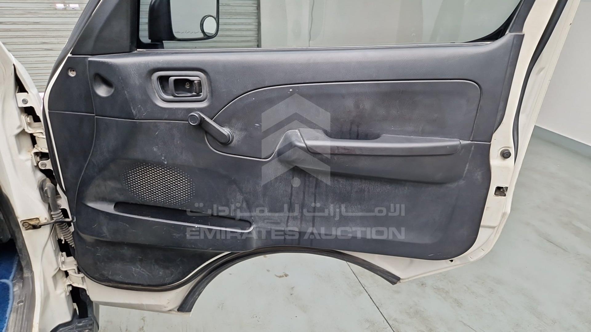 2009 NISSAN URVAN VIN: JN6AE54S49X018016