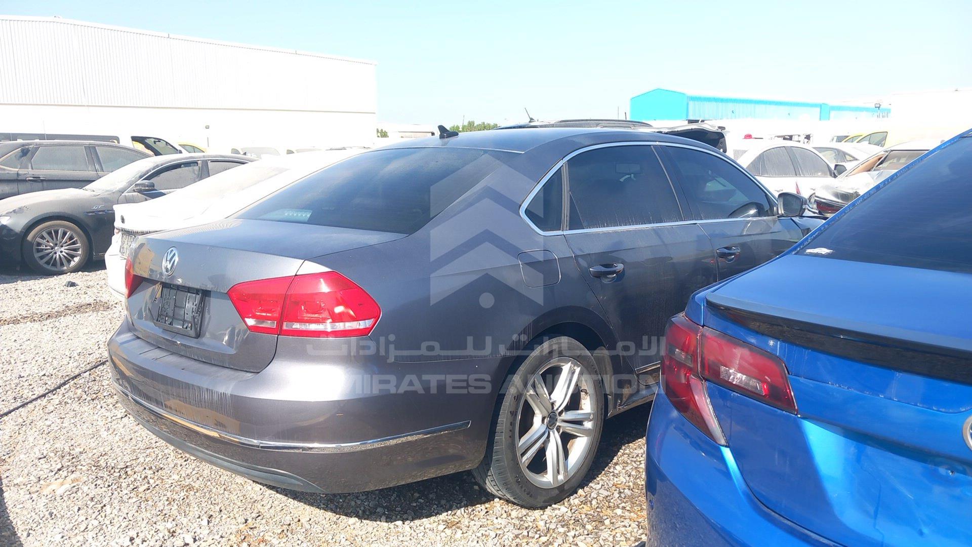 2015 VOLKSWAGEN PASSAT VIN: WVWCR7A37FC001349