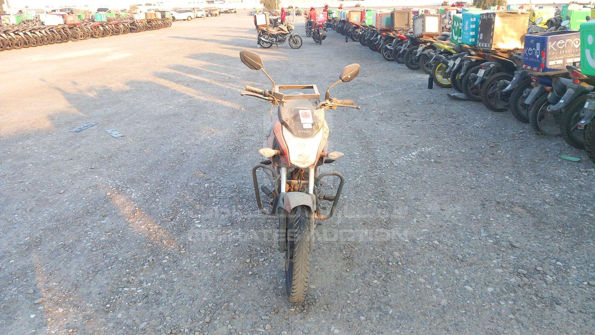 2020 HONDA UNICORN VIN: ME4KC20D3LA001841