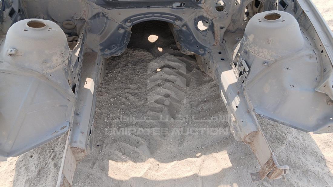 بي ام دبليو 325 2004 — خليج المحرك — صورة 28