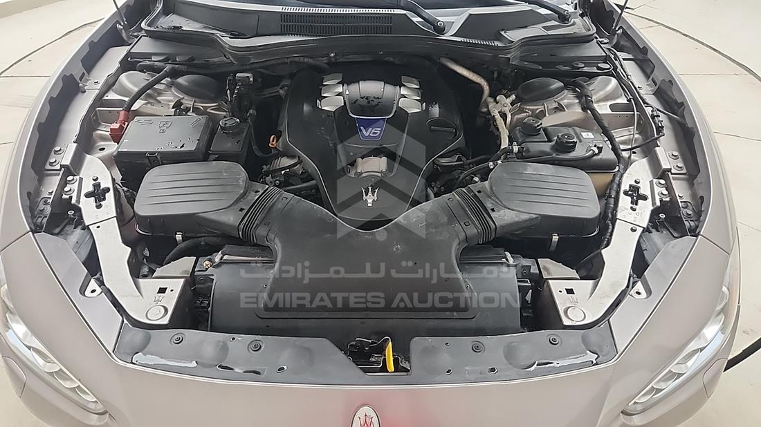 2014 Maserati Ghibli — Engine Bay — Photo 30