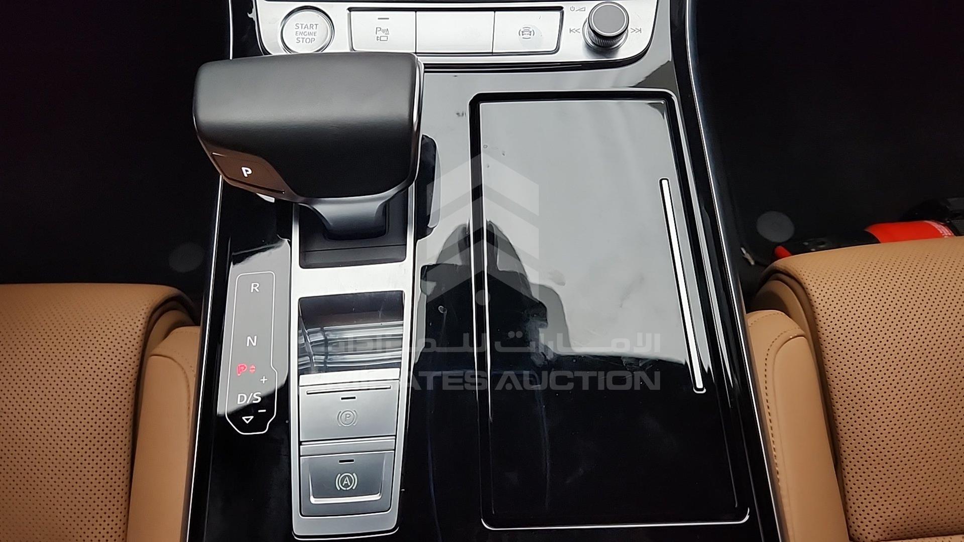 2019 AUDI A8 L VIN: WAUZZZF87KN003737