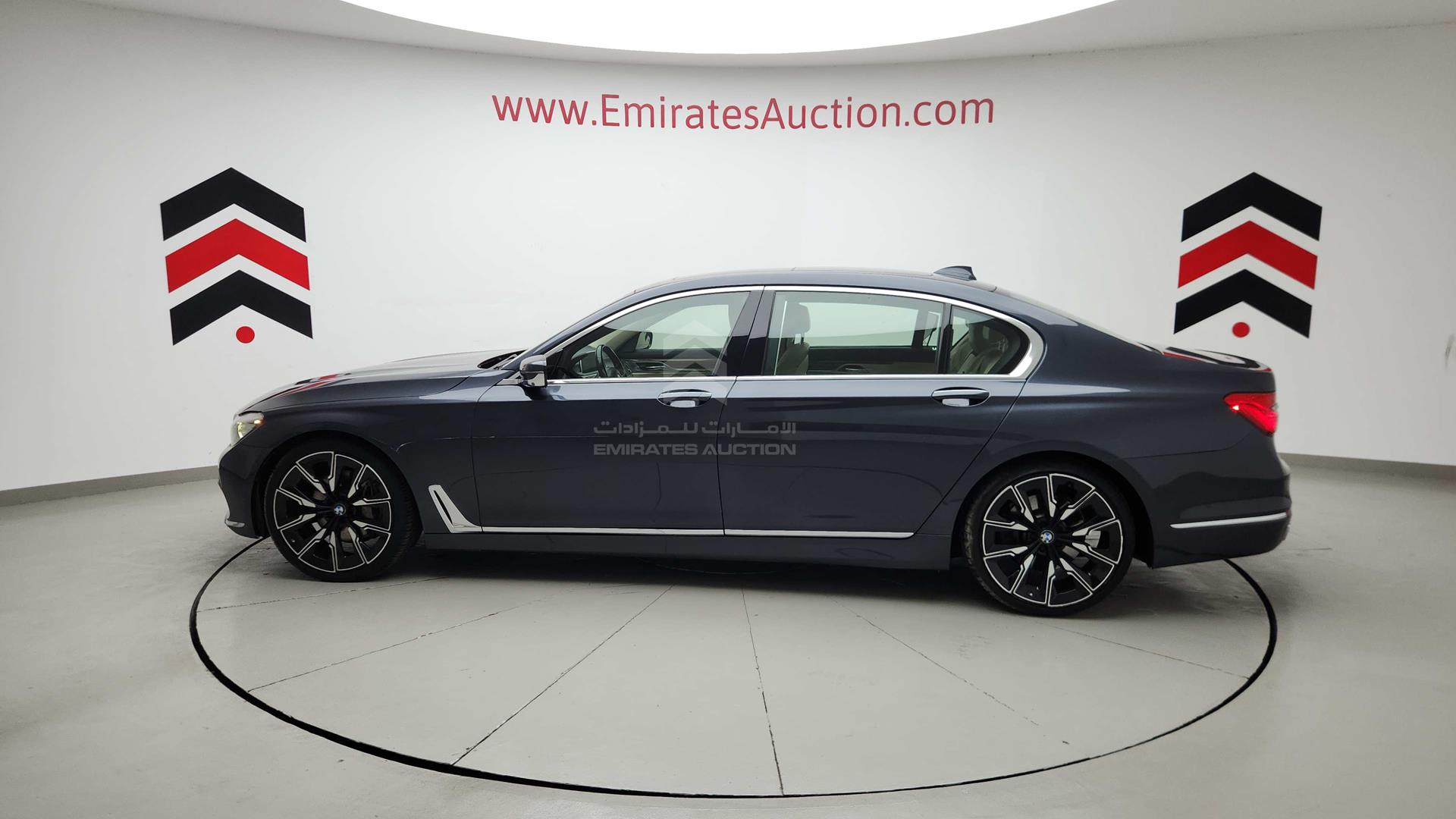 2016 BMW 740 VIN: WBA7E2C59GG546751