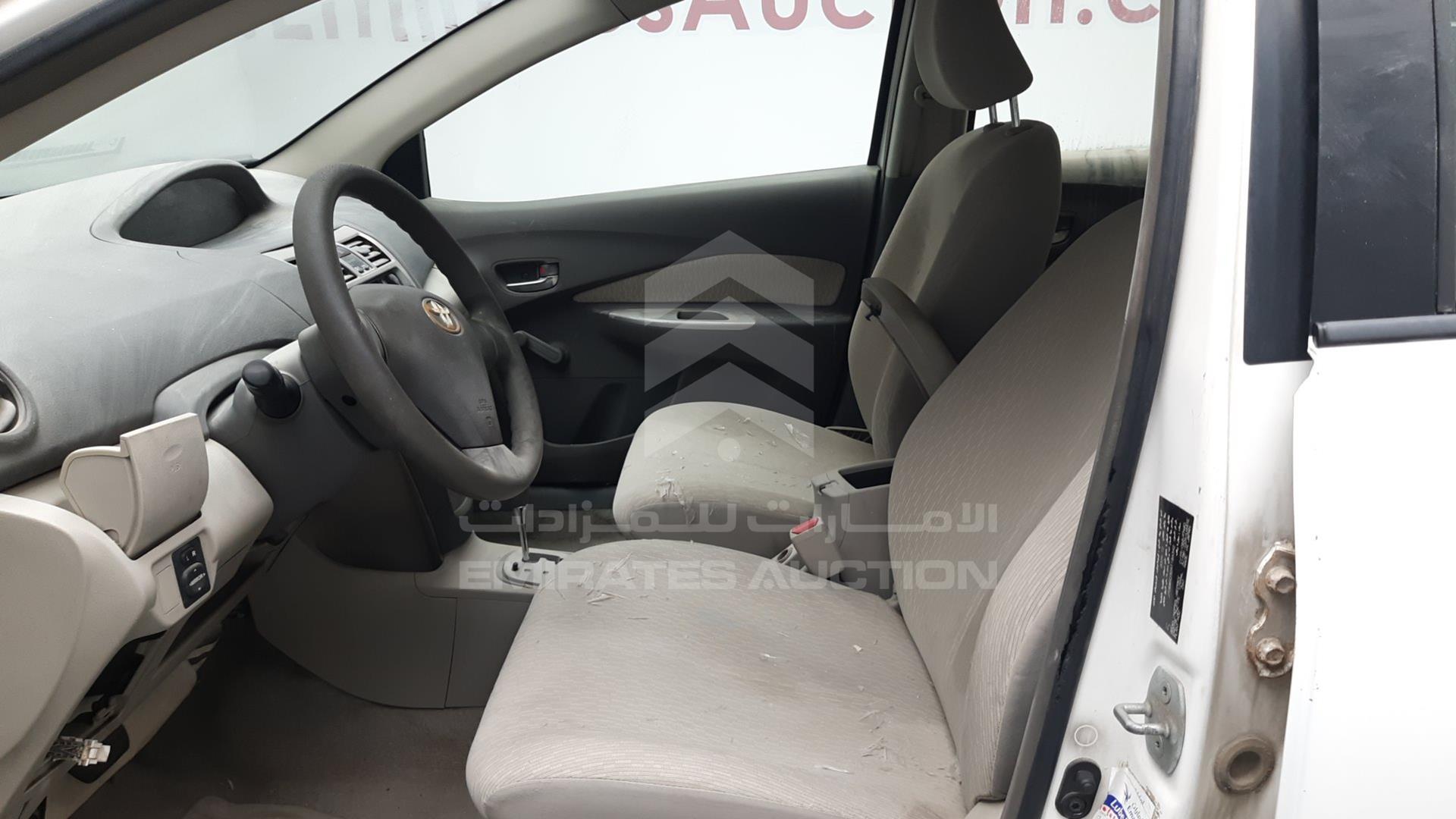 2010 TOYOTA YARIS VIN: JTDBW9232A1188342