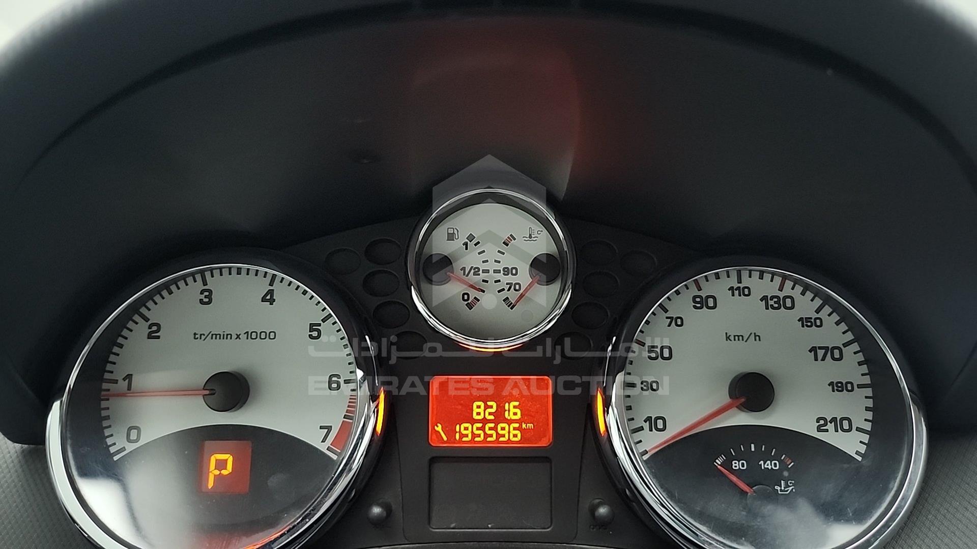 2009 PEUGEOT 207 CC VIN: VF3WB5FWF9E001065