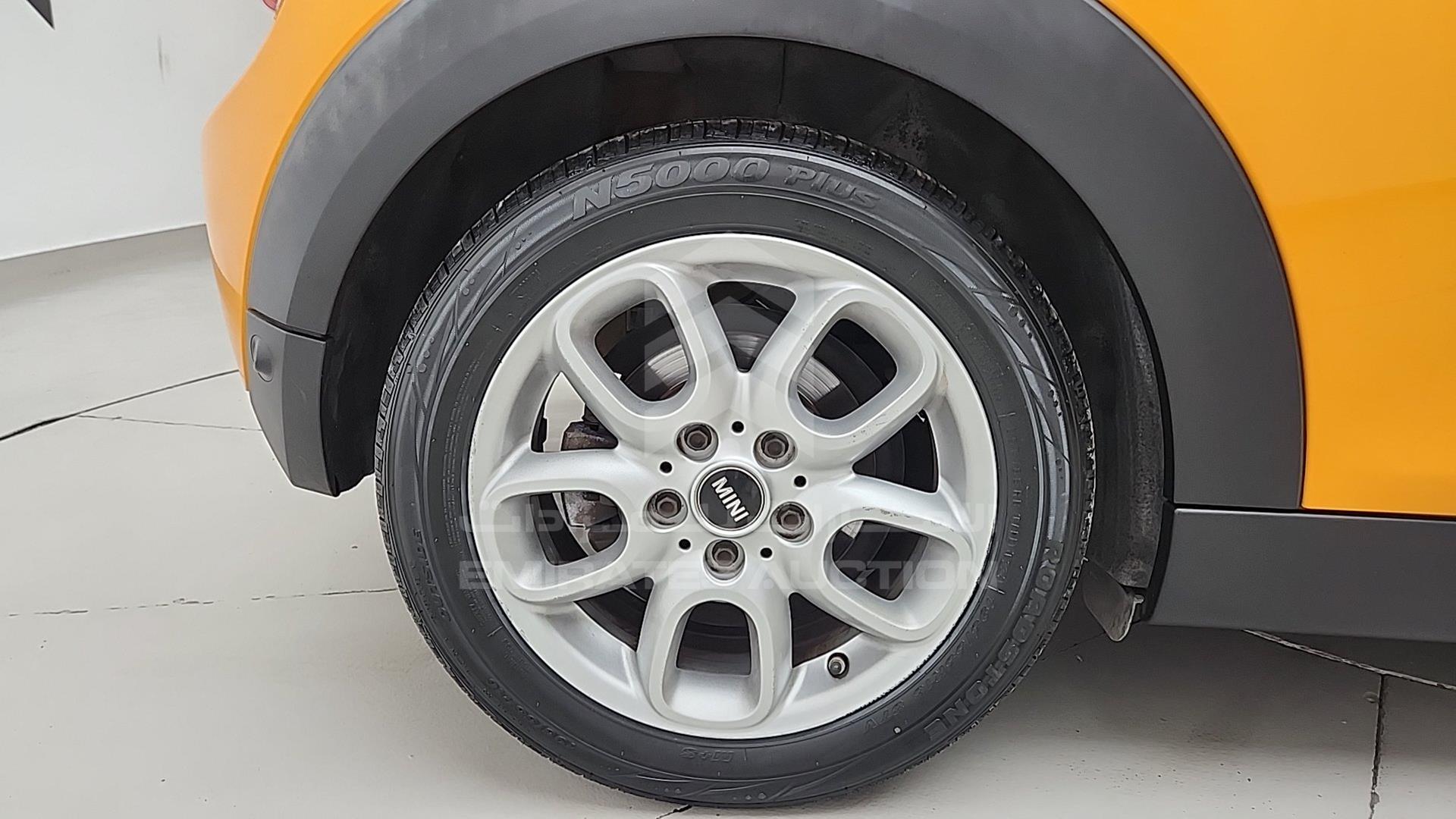 2016 MINI COOPER VIN: WMWXM5109G2A68567