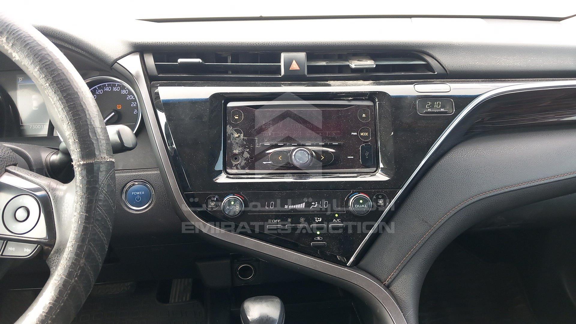 2018 TOYOTA CAMRY VIN: JTNB29HK2J3011400