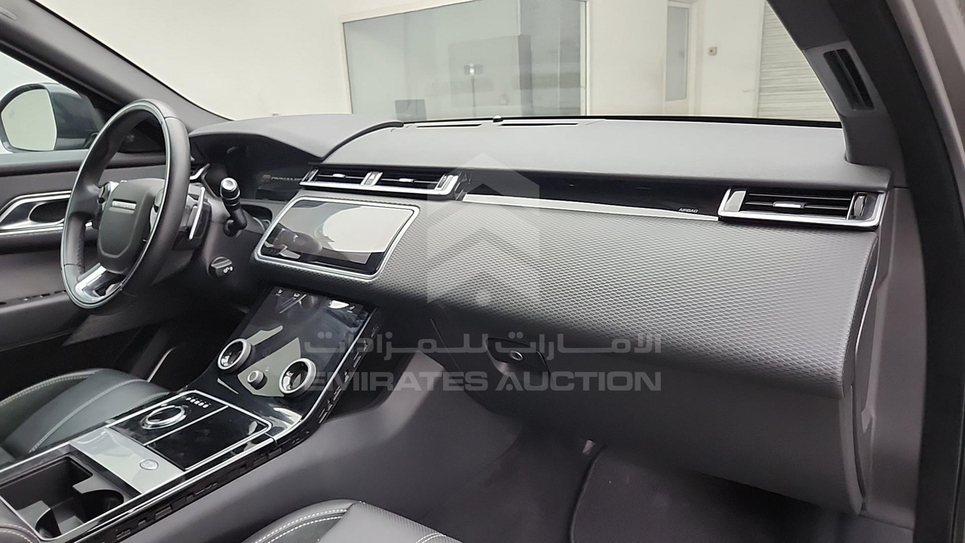 2019 RANGE ROVER VELAR VIN: SALYL2EX8KA234517