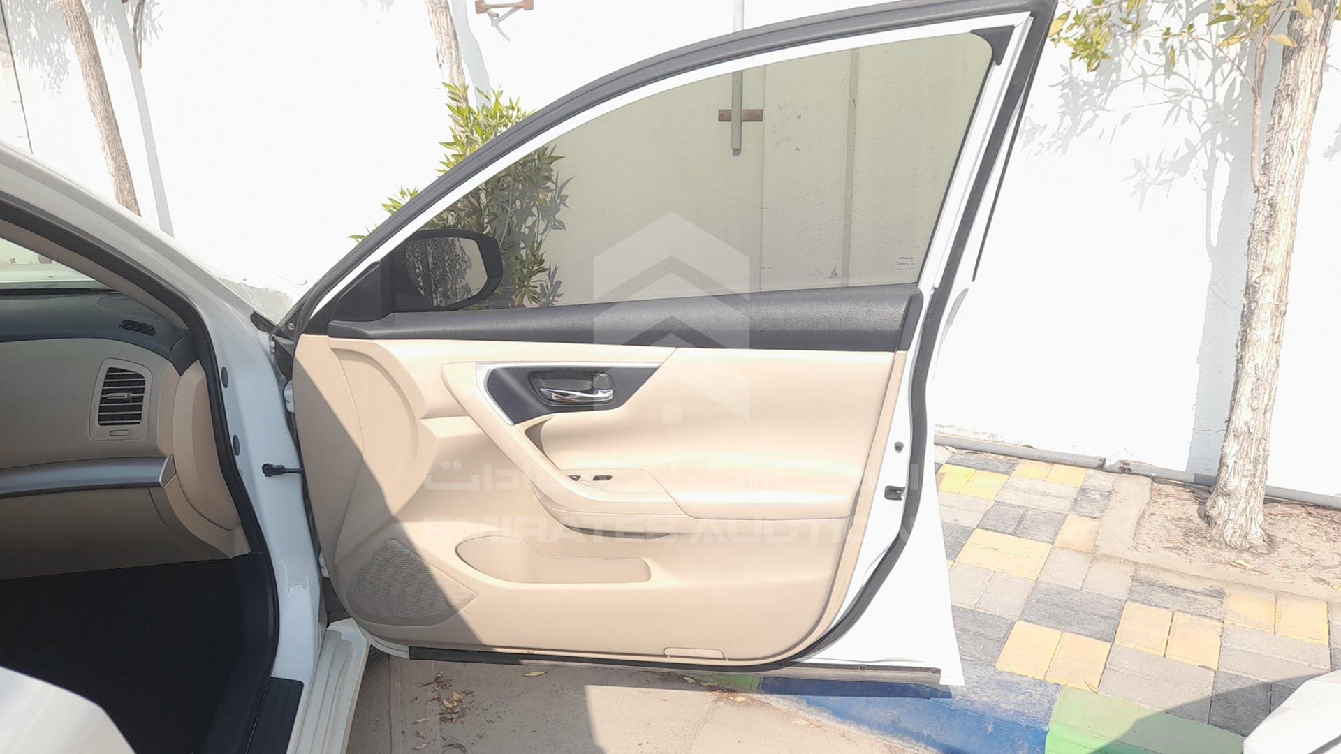 2018 NISSAN ALTIMA VIN: 1N4AL3A90JC273794