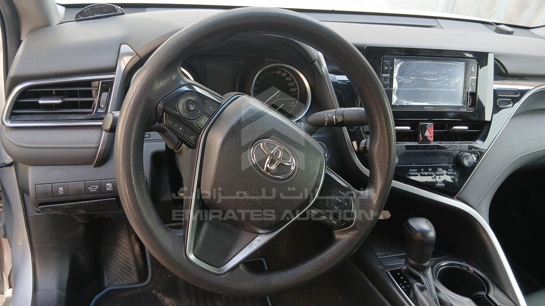 2024 Toyota Camry — Steering & Mounted Controls — Photo 13