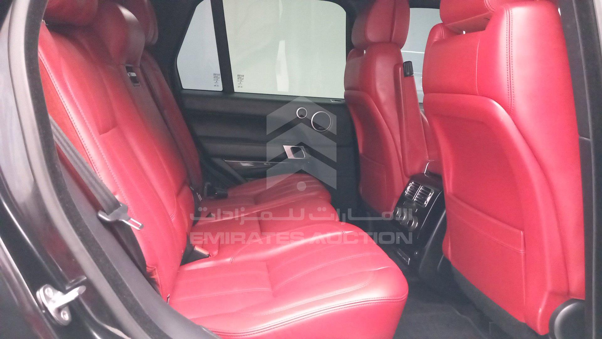 2015 RANGE ROVER VOGUE VIN: SALGA2EF5FA226826