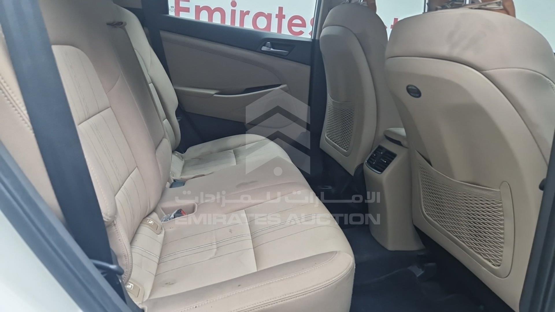 2017 HYUNDAI TUCSON VIN: TMAJ28138HJ170638