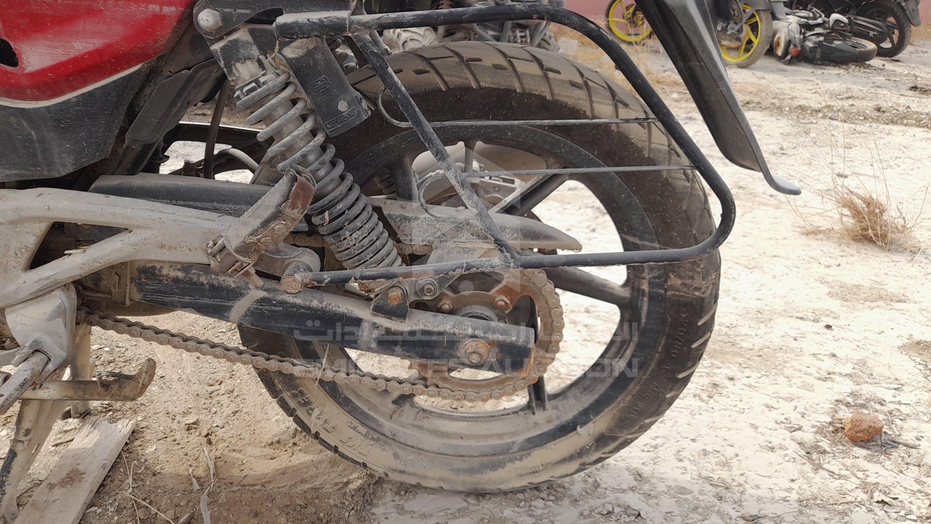 2010 BAJAJ 220 CC VIN: MD2DHDKZZSCL41541