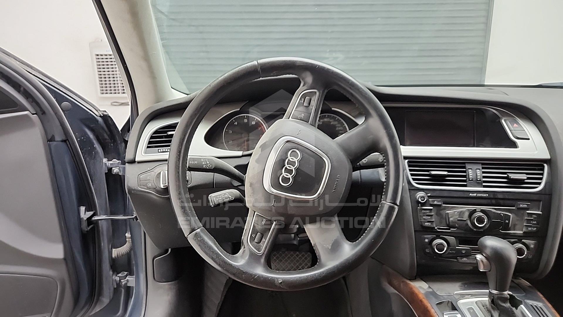 2011 AUDI A4 VIN: WAUAFC8K4BN011371
