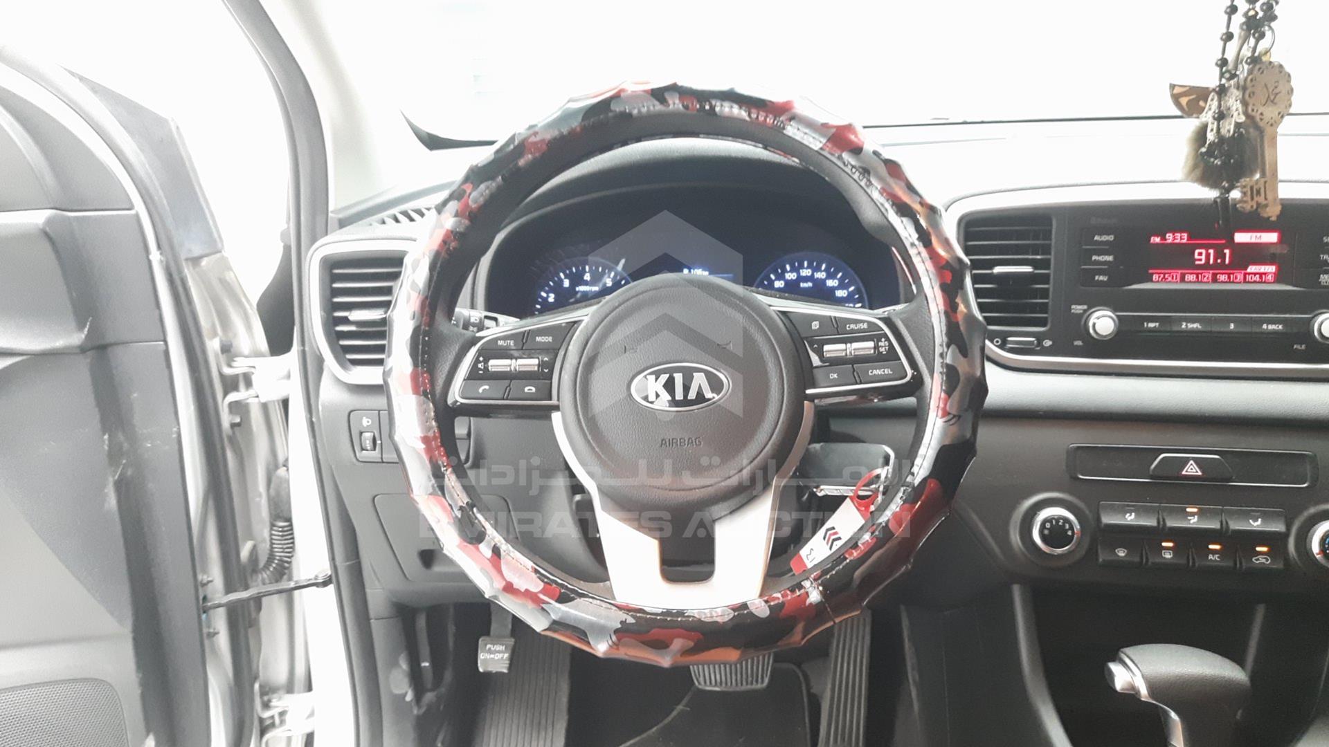 2020 KIA SPORTAGE VIN: U5YPG8141LL742794