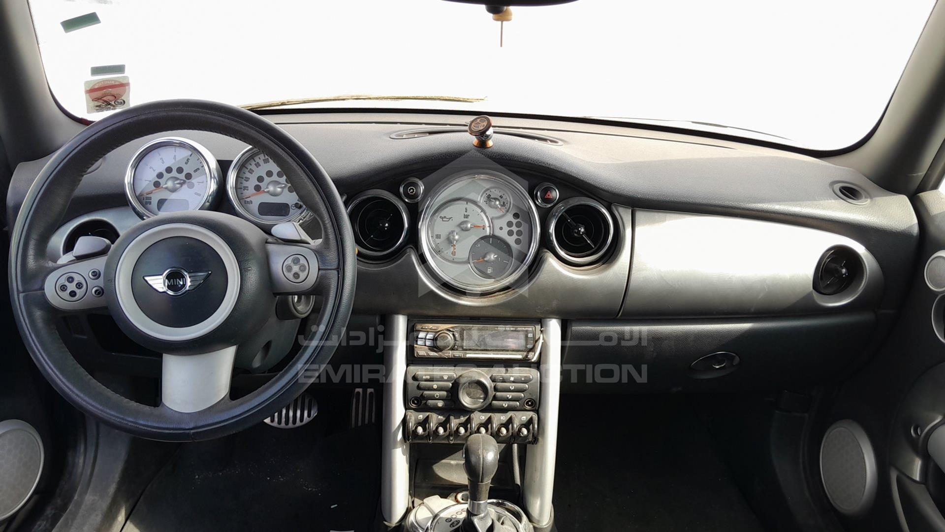 2006 MINI COOPER S VIN: WMWRH31036TJ96178